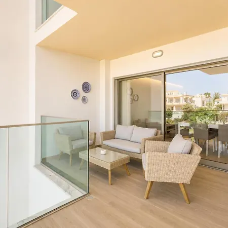 Appartamento Spacious 2-suite Flat With Balconies In Portimão