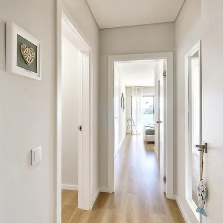 Spacious 2-suite Flat With Balconies In *