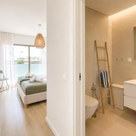 Spacious 2-suite Flat With Balconies In *